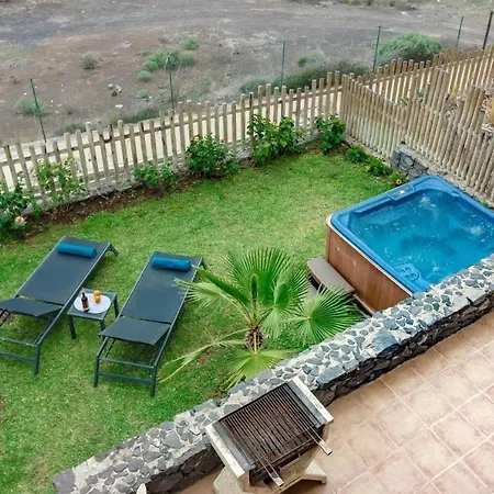 Okeanos Villa Front Line San Blas Villa