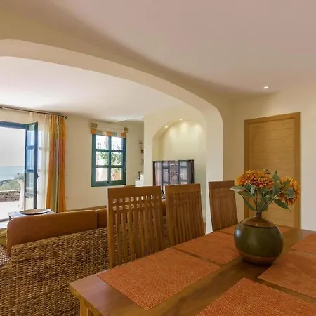 Okeanos Villa Front Line San Blas Villa